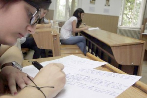 Bacalaureatul profesional se menţine!